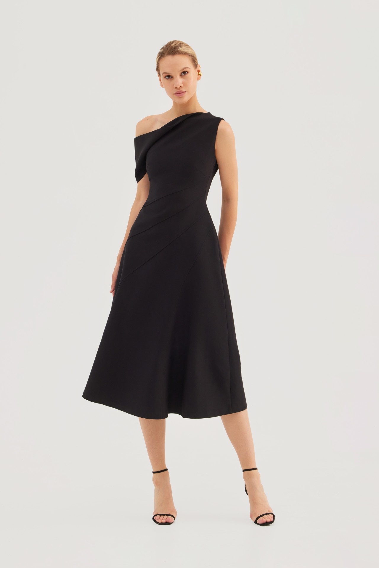 The Valldemossa Dress, Black